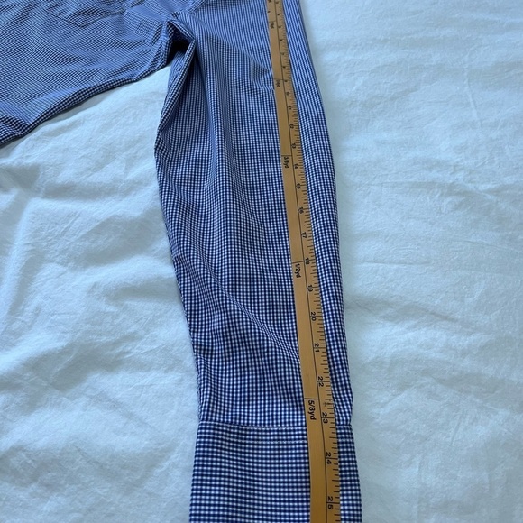 UNTUCKit Men's Size Large Blue Gingham Check Plaid Dress shirt~ Button Front - Picture 8 of 9